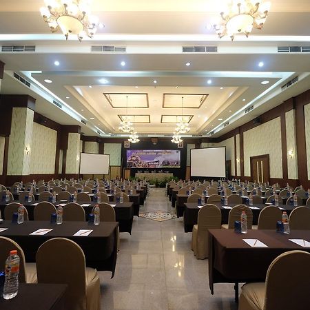 Pandanaran Hotel Семаранг Екстер'єр фото