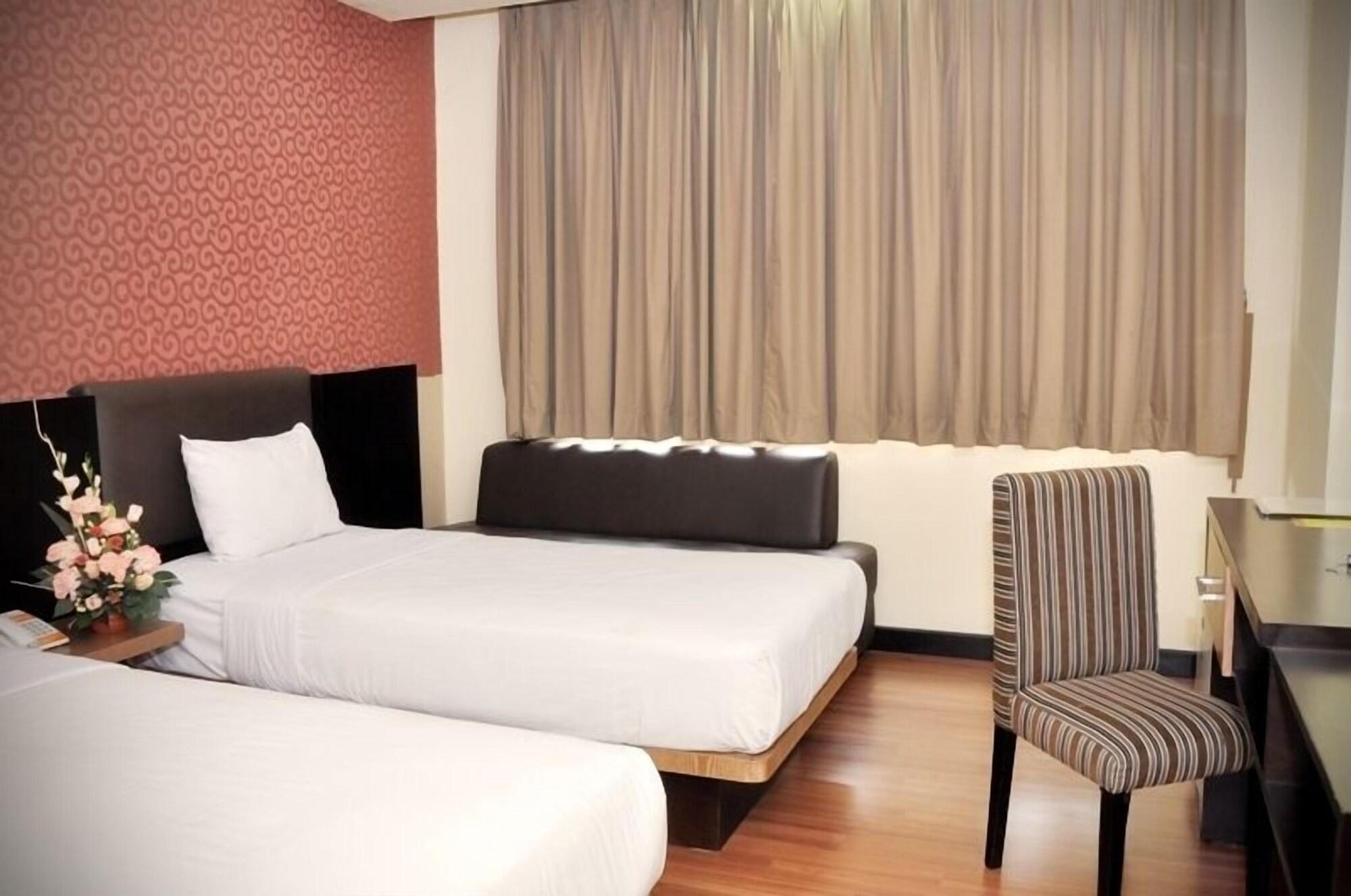 Pandanaran Hotel Семаранг Екстер'єр фото