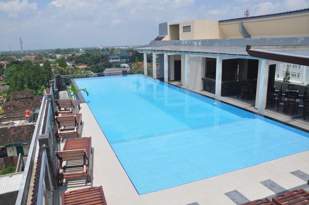 Pandanaran Hotel Семаранг Екстер'єр фото