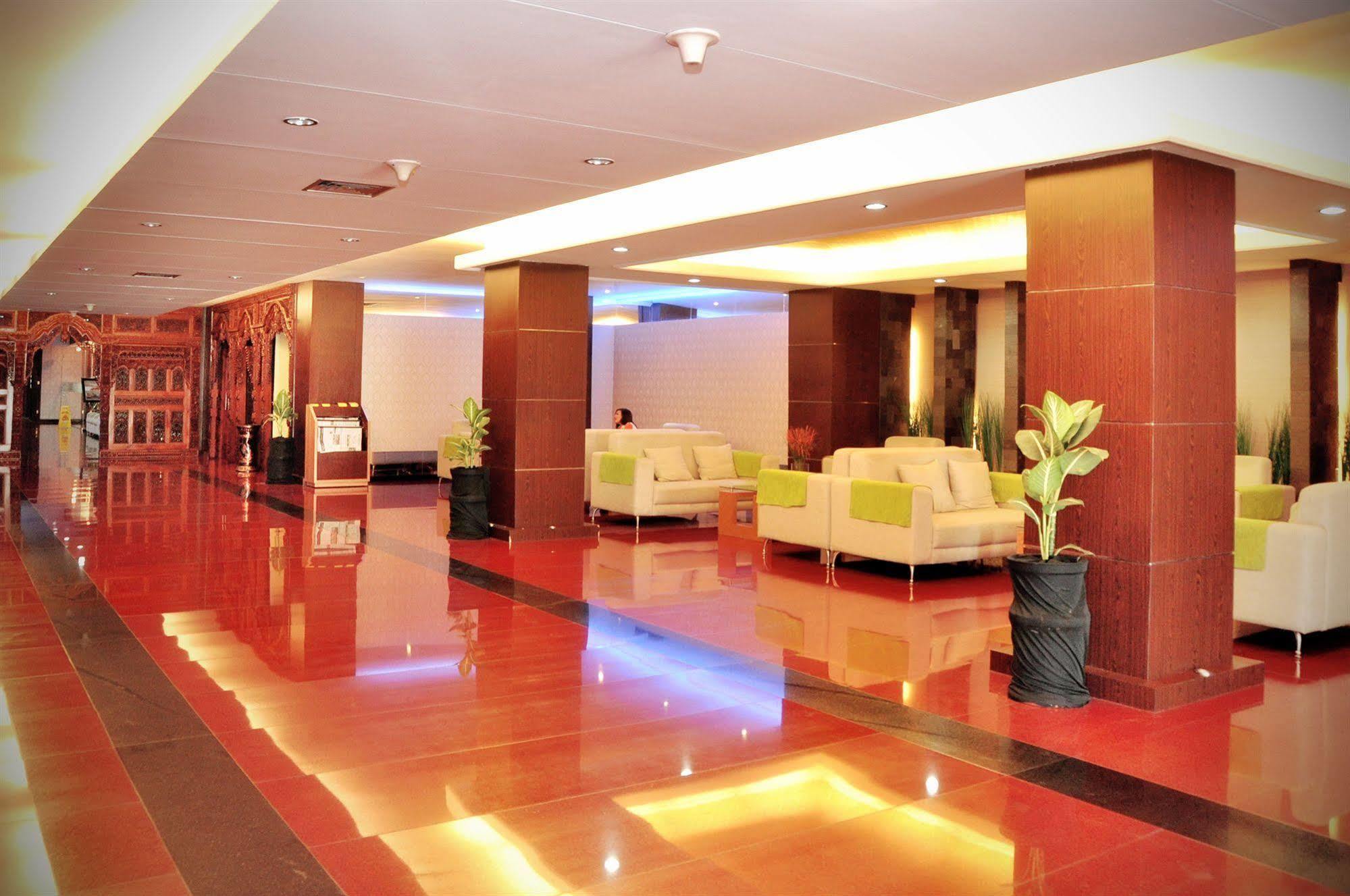 Pandanaran Hotel Семаранг Екстер'єр фото