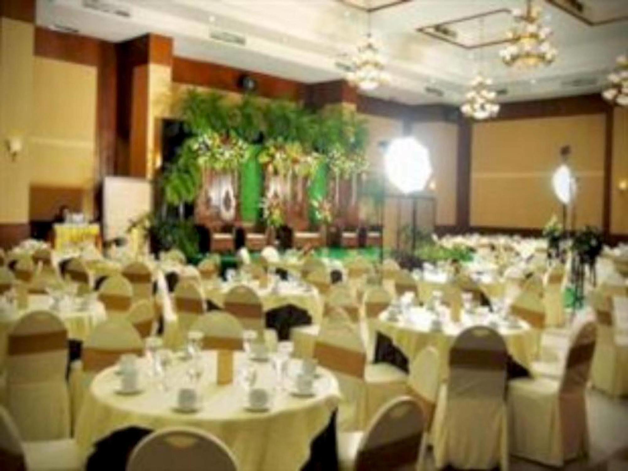 Pandanaran Hotel Семаранг Екстер'єр фото